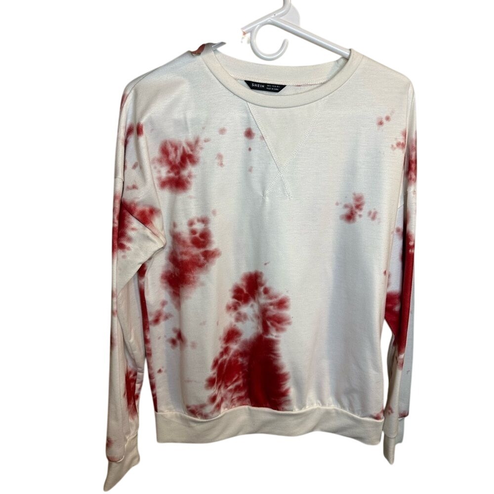 Red and white tie die crew‎ neck